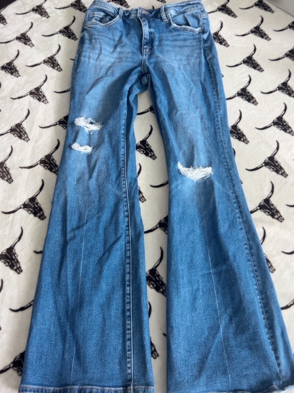 Vervet Distressed Wide Leg Jeans Size 30 Raw Hem Flare T6066